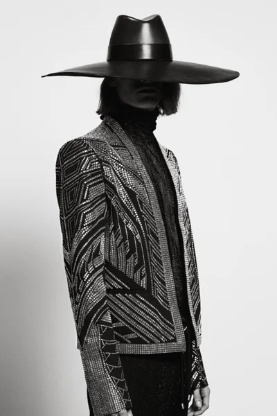 Look 24